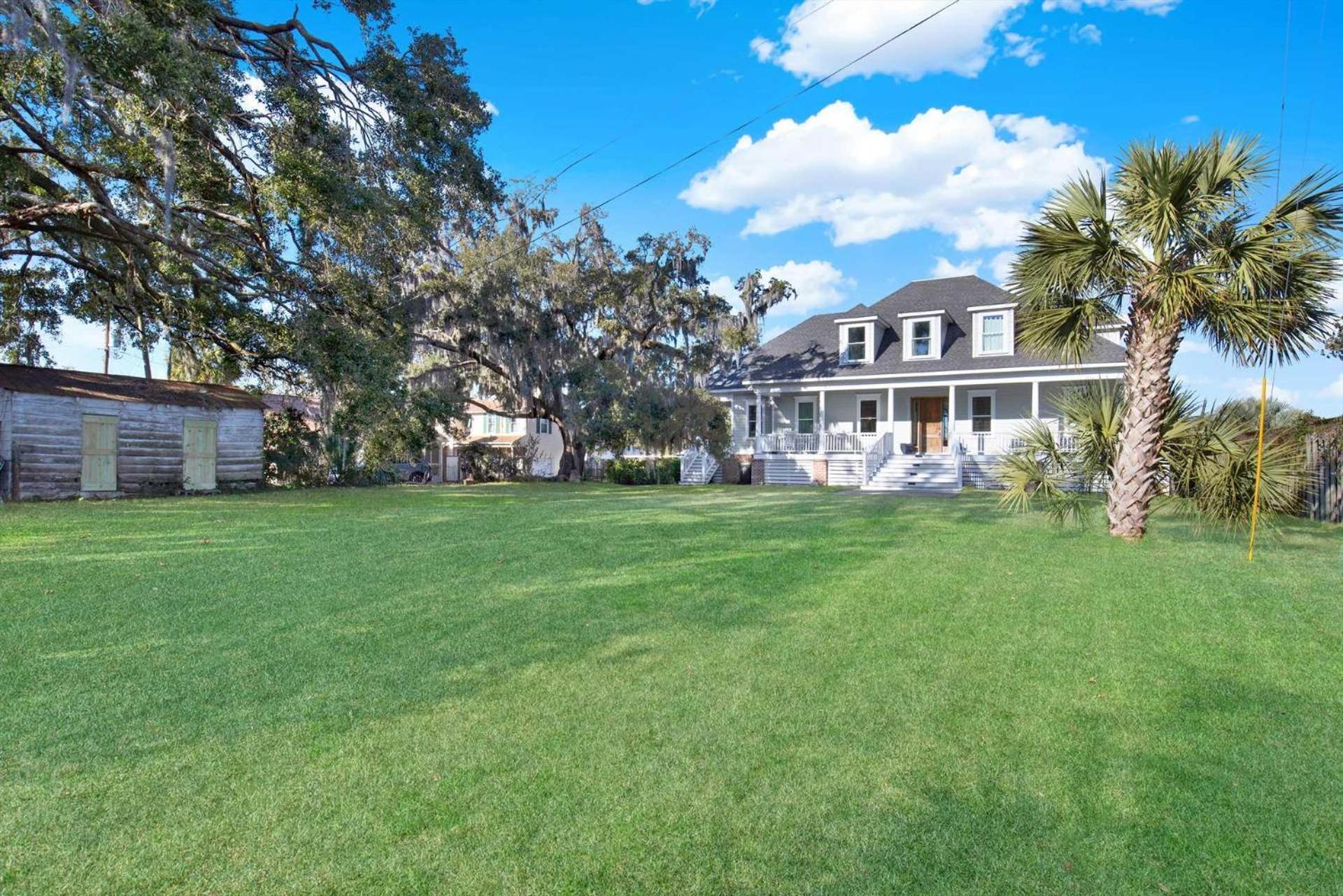 Holiday home Whitemarsh Island Deep Water Estate